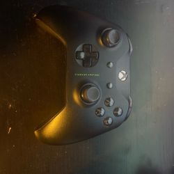 Black Xbox One Controller 