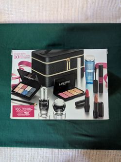 UNUSED Lancome Holiday Beauty Box - Starlight Sparkle Glam Collection (10 Pcs)