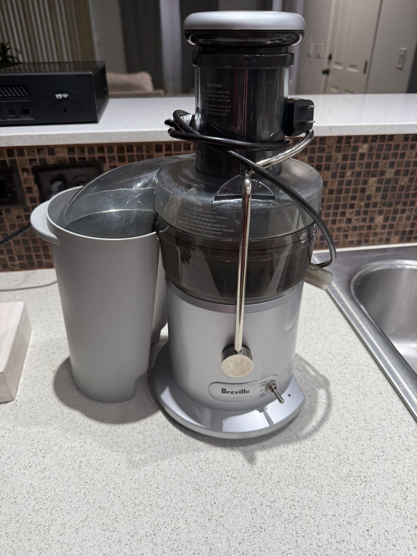 Breville - The Juice Fountain