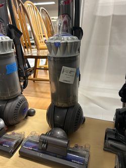 DYSON BALL ANIMAL PRO+ Vacuum