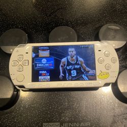 PSP Portable 2000 White