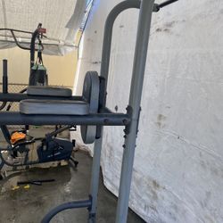 Pull Up Bar Tower