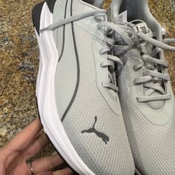 🔥 NEW WITH TAGS Puma SoftFoam+ Men’s Sneakers – Gray – US 13 🔥