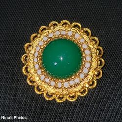 Vintage Hattie Carnegie Green Cabochon Gold Tone Filigree Brooch