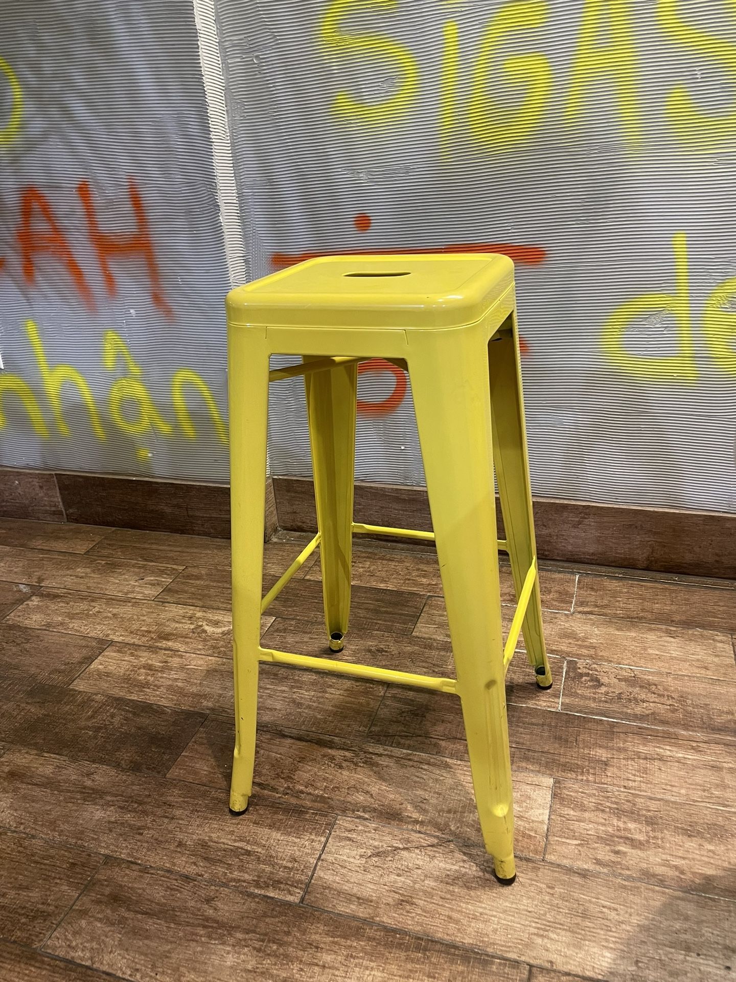 30” Metal Backless Stool (6 Stools In Total)