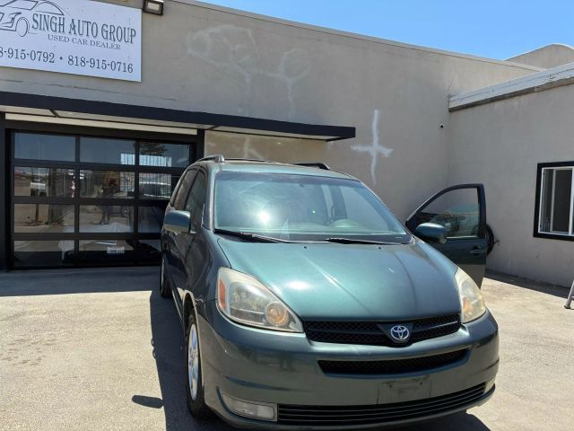 2005 Toyota Sienna