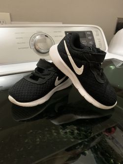 Nike kids shoes
