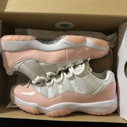 Women’s Air Jordan 11 Retro Low White/ Legend Pink