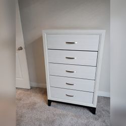 Mirage Chest and Nightstand - New - Houston, TX