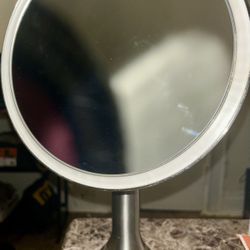 simplehuman 8" Round Sensor Makeup Mirror with 5x Magnification