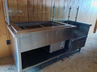 Commercial Refrigerated Prep Serving Station!