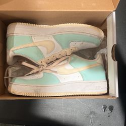 Air Force 1 (GS)