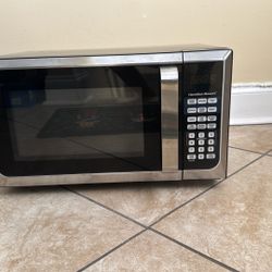 Hamilton Beach Microwave 