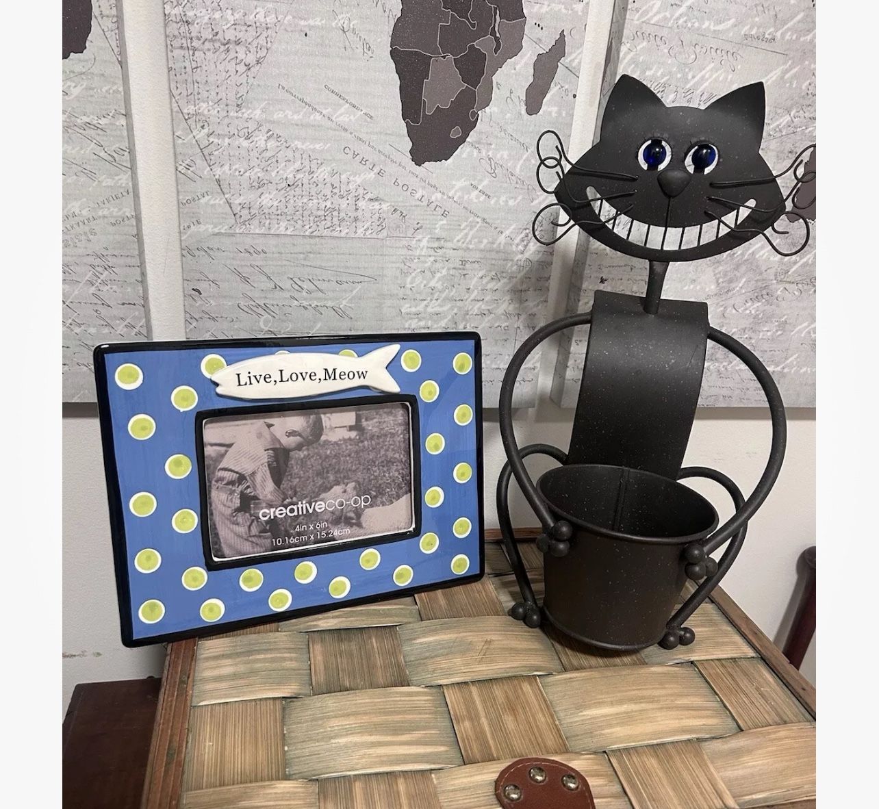  Cat Lovers Frame And Metal Figurine Art Plant holder New With Tags