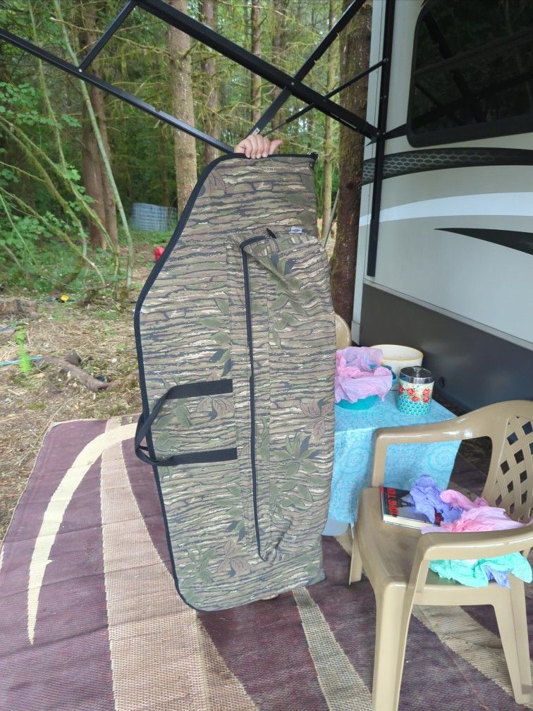 Real tree Padded Bow Case