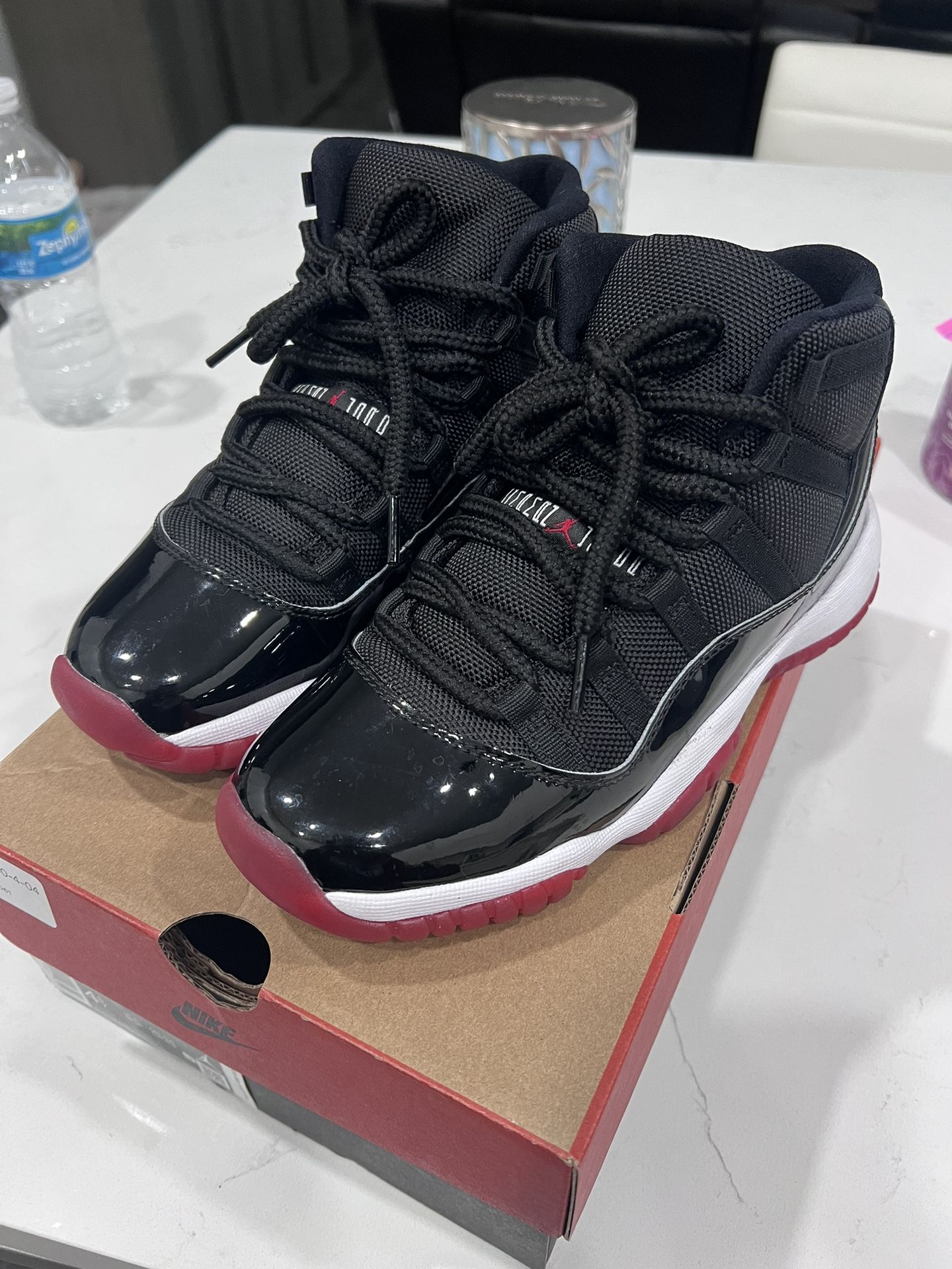 Jordan 11 Bred 