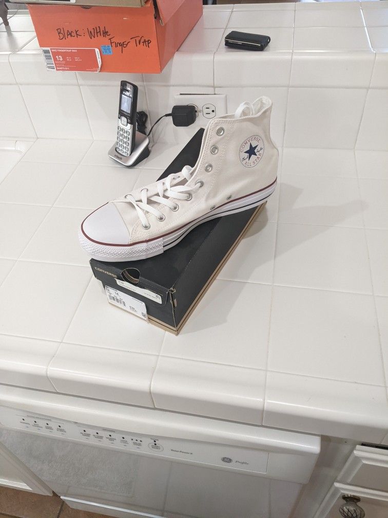 Converse New Size 12 White Hi Top