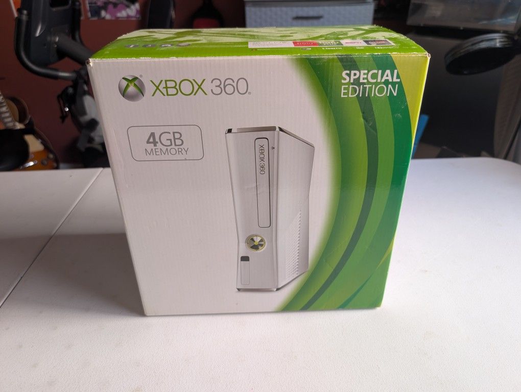Xbox 360 Slim Special Edition With 320 GB HDD