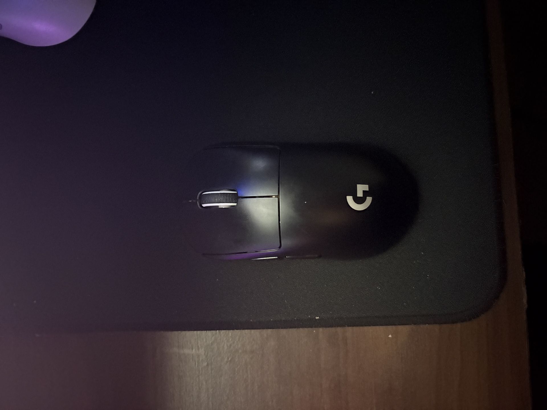 g pro x superlight gaming mouse