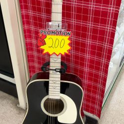 Esteban The Vintage Guitar