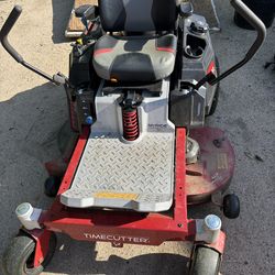 Toro Raiding Mower
