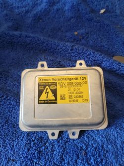 2003 Infiniti M45 Ballast