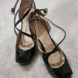 Black Heel Shoes 