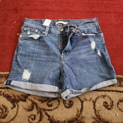 Like New Levis Shorts Size 29
