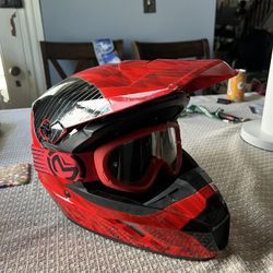 G Max  46 Youth Dirt bike Four wheeler Helmet