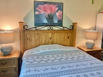 Queen Bedroom Set