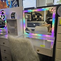 Hello Kitty Vanity