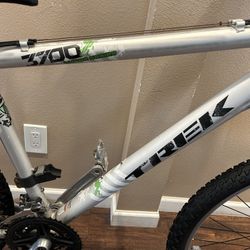 TREK Alpha 3700,  19.5 Inch,  21 Speed, Good Brakes & Tires