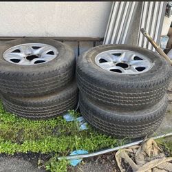 Truck tires