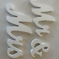 White Wooden Mr And Mrs Sign