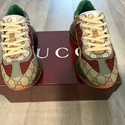 Mens Gucci Sneakers Size 9