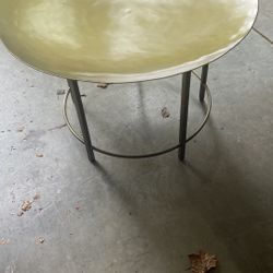 36” Round Metal tray coffee table