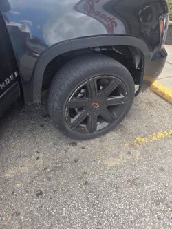 22” Cadillac wheels