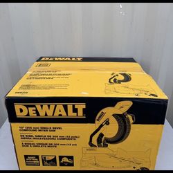 DEWALT 15 Amp Corded 12 in. Single Bevel Compound Miter Saw (DWS715)