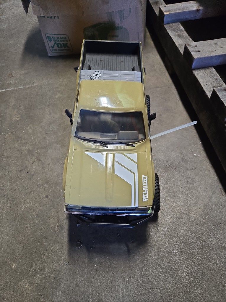 RC4WD Trailfinder 2 with 2-speed transmission