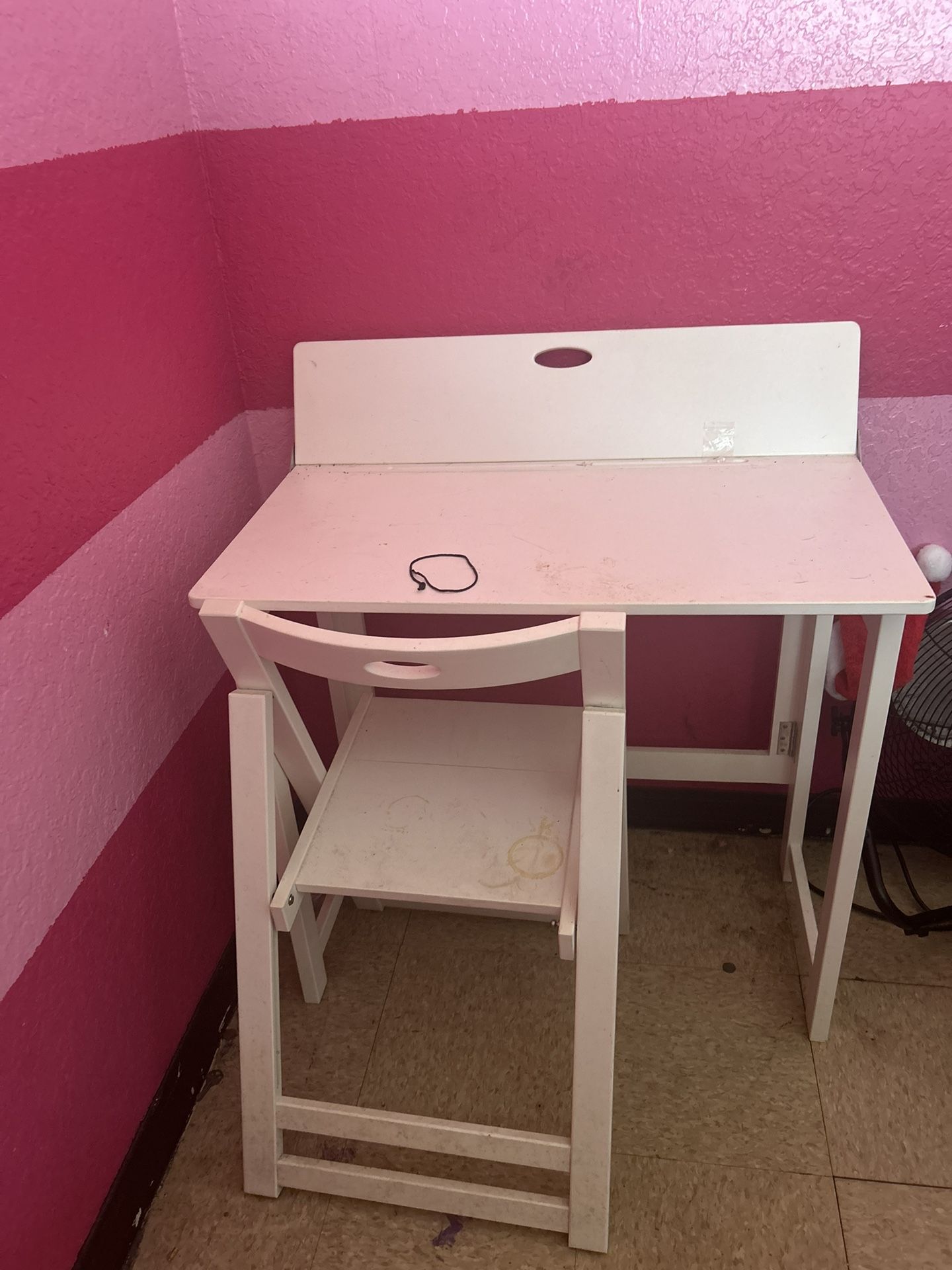 Student Desk And Chair