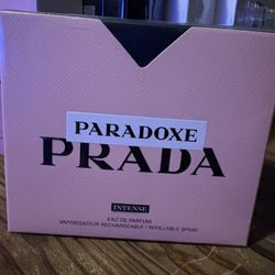 Prada Paradoxe Intense 