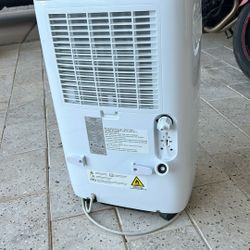 Waykar 170 Pints Dehumidifier, Only Used For 5 Days