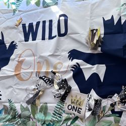 Wild One birthday Backdrop, High Chair Banner And Crown 
