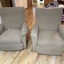 2 Reclining Chairs
