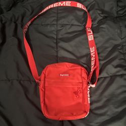 supreme bag 