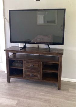 TV & Storage Stand
