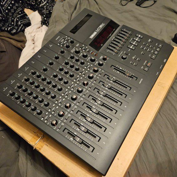 MINT Yamaha MTX8 8 Track Cassette Recorder