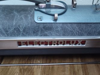 💢Vintage Electrolux Model 30 Canister Vacuum – Tested & Working💢
