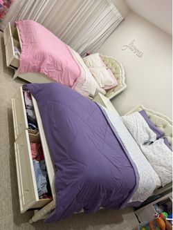 Bedroom set with 2 full beds!