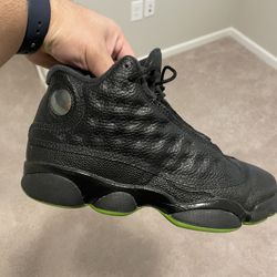 Jordan 13 Retro Altitude (2017) Size 7Y